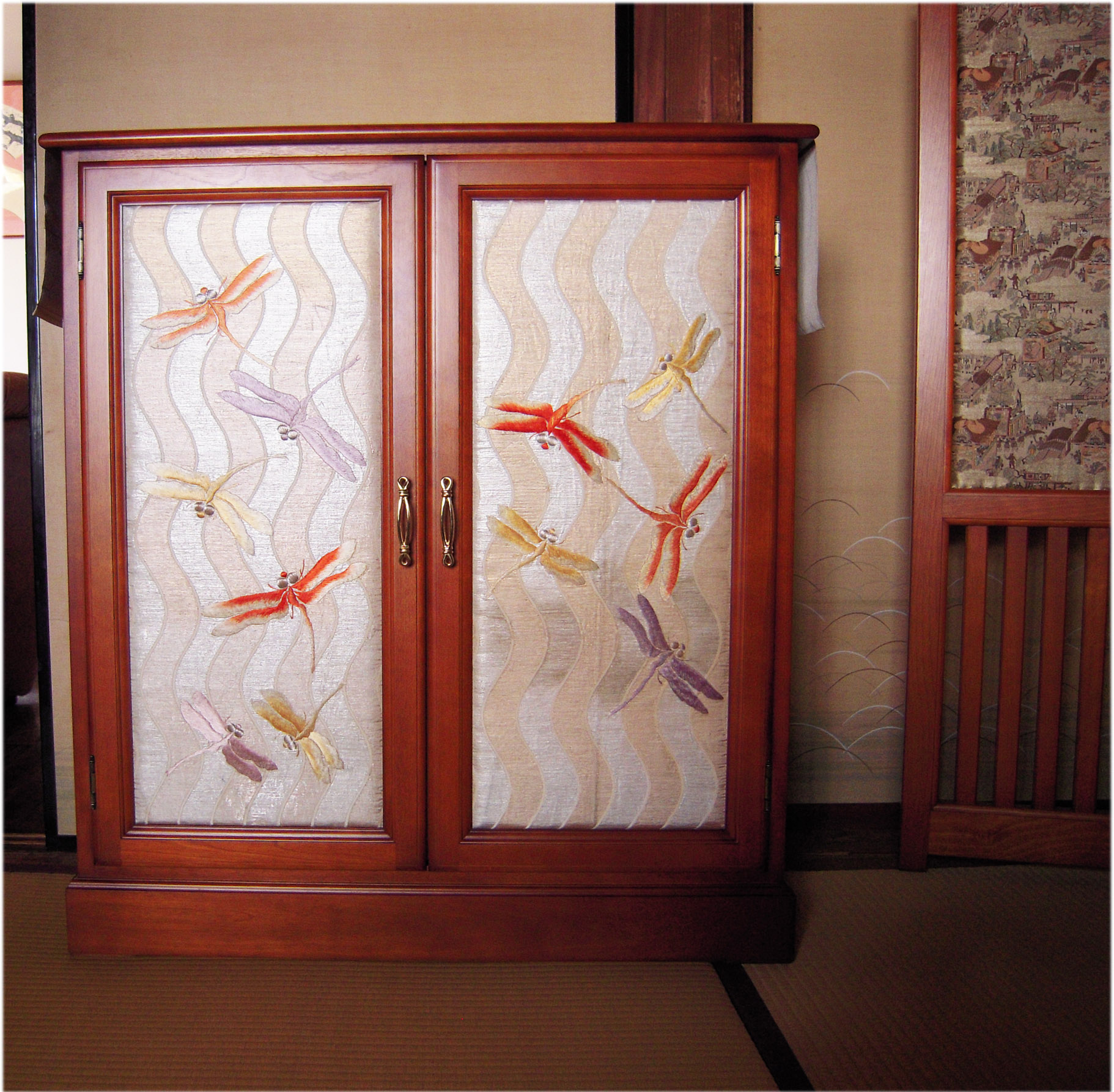 帯チェア タンスの帯を甦がえらせます。 - ダニエルブログ